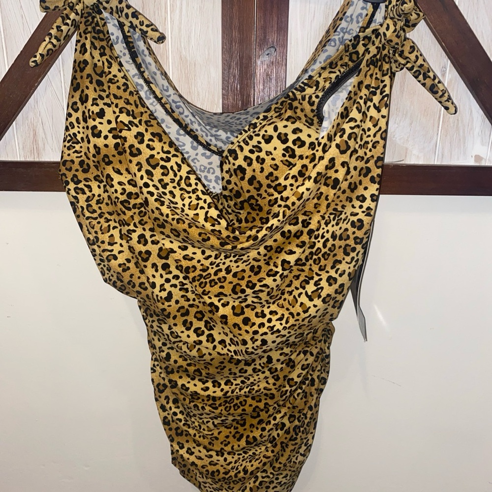 Leopard Print One Piece Swimsuit new shore shape